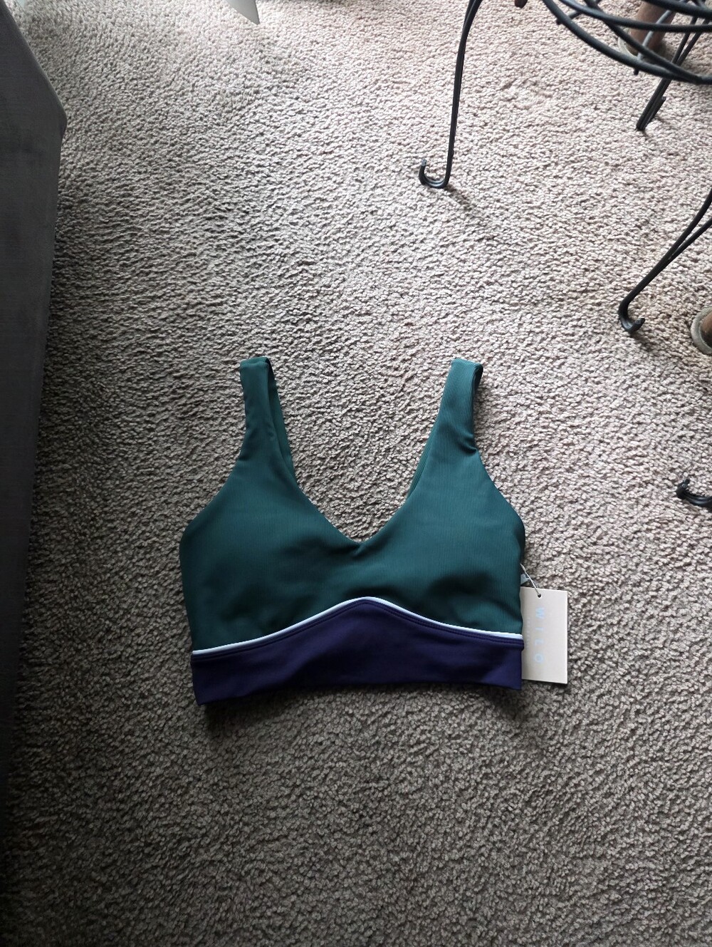 wilo the label sports bra size XS nwt